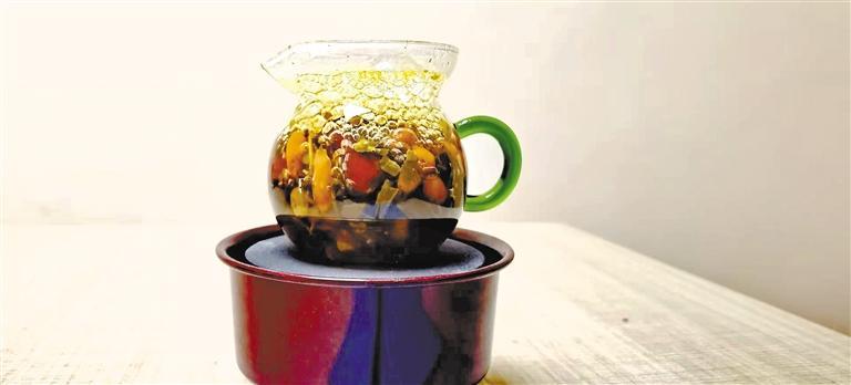 这个会宁小伙,把罐罐茶卖火了 这个会宁小伙,把罐罐茶卖火了