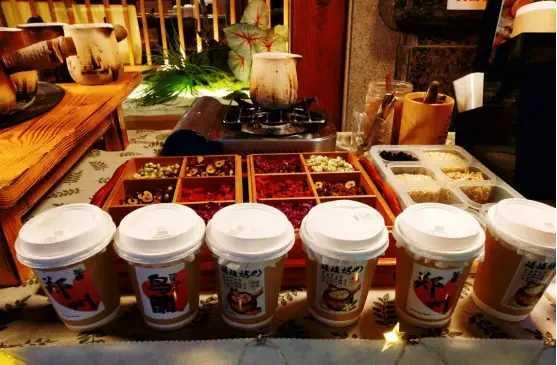 14.8亿曝光量!罐罐茶接棒“围炉煮茶”,成今年秋冬新顶流? 14.8亿曝光量!罐罐茶接棒“围炉煮茶”,成今年秋冬新顶流?